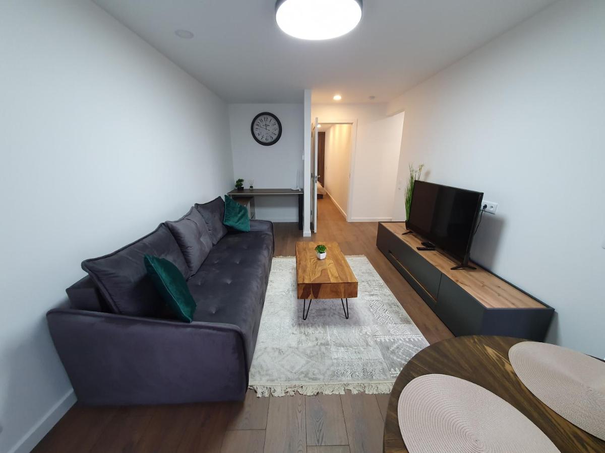 Talsa 1-Bedroom Apartment In City Center Siauliai Esterno foto