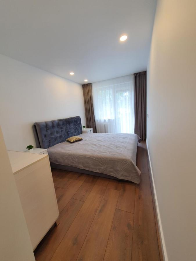 Talsa 1-Bedroom Apartment In City Center Siauliai Esterno foto